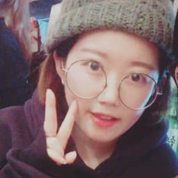 유리나의 프로필 이미지
