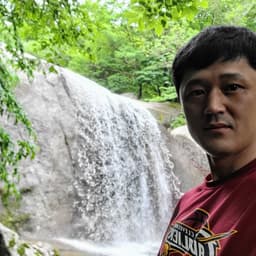 신윤섭의 프로필 이미지