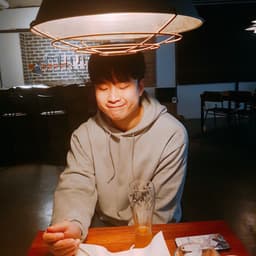 지성인의 프로필 이미지