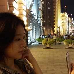 멜라니의 프로필 이미지